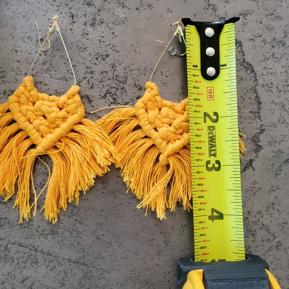 Boho Chic Dangling earrings NWT - Picture 4 of 8